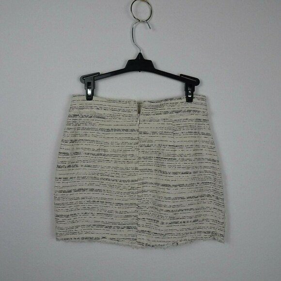 ZARA Basic Women's Tweed Mini Skirt Frayed With Stripe Detail Ecru Textured S - Picture 5 of 12